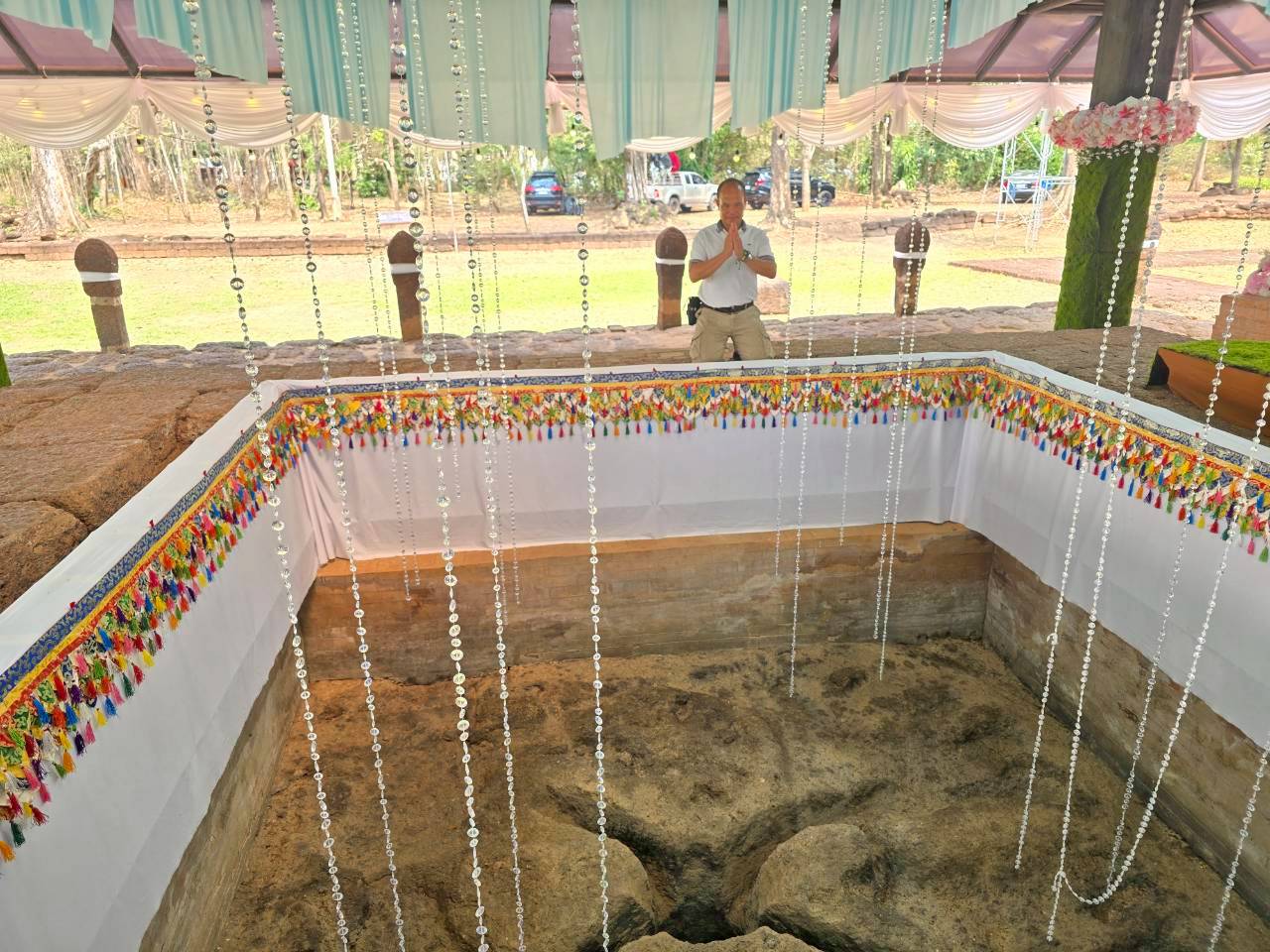 title - วันที่ 24 กุมภาพันธ์ 2569 นายวิทูล ประดิษฐบุญ พร้อมด้วย เจ้าหน้าที่ ส.ป.ก.ปราจีนบุรี เข้าร่วมพิธีบวงสรวงงานเทศกาลมาฆปูรมีศรีปราจีน ครั้งที่ 40